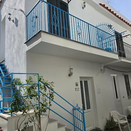 伊斯基亚La Casa Di Giuliana Primo Piano Con Balcone别墅 外观 照片